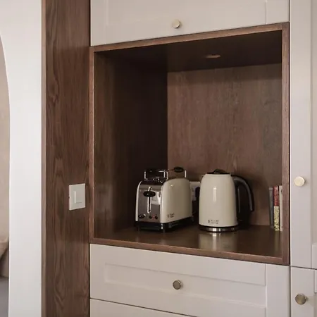 Fos Apartment *