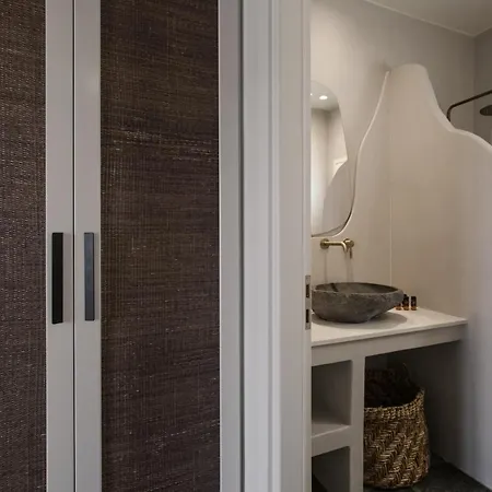 Fos Apartment *