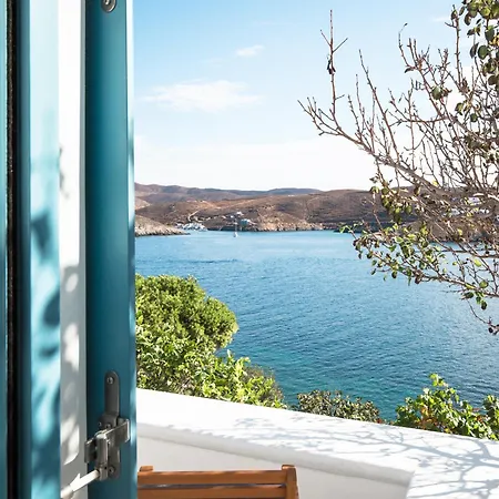 Fos Loutra (Kythnos)