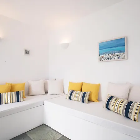 Fos Apartment *